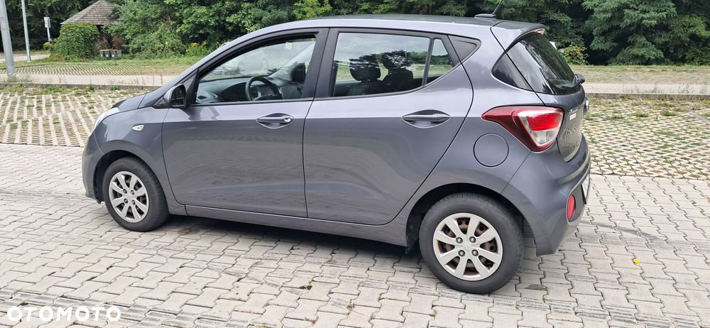 Hyundai i10 1.0 Premium - 11