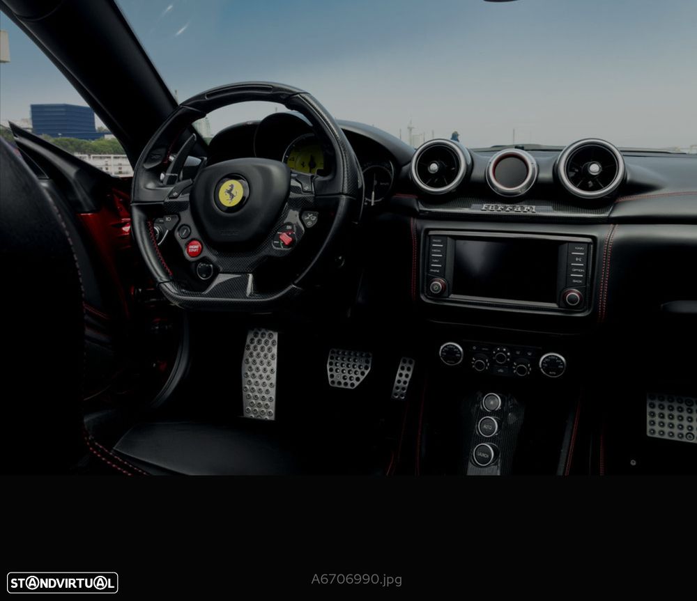 Ferrari California T - 40