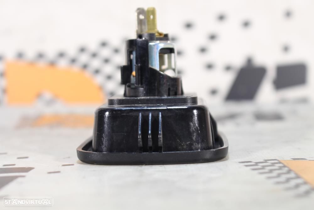 Isqueiro Bmw 1 Coupé (E82)  61346904008 / 6904008 - 5