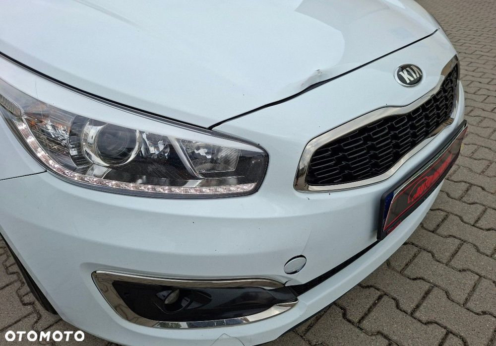 Kia Ceed - 7
