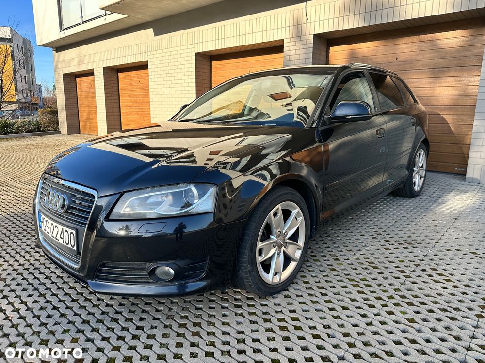 Audi A3 Sportback 2.0 TDI DPF Attraction - 2