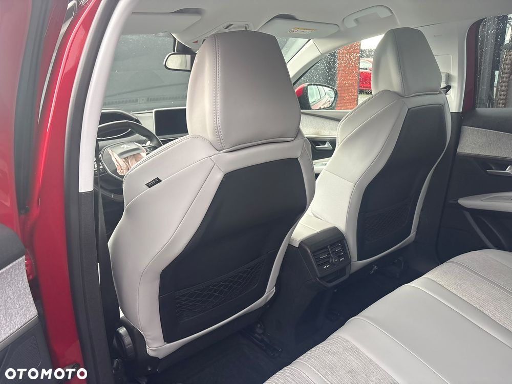 Peugeot 3008 PureTech 130 Stop & Start GPF EAT8 Allure - 14
