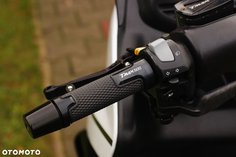 Yamaha Tmax - 19