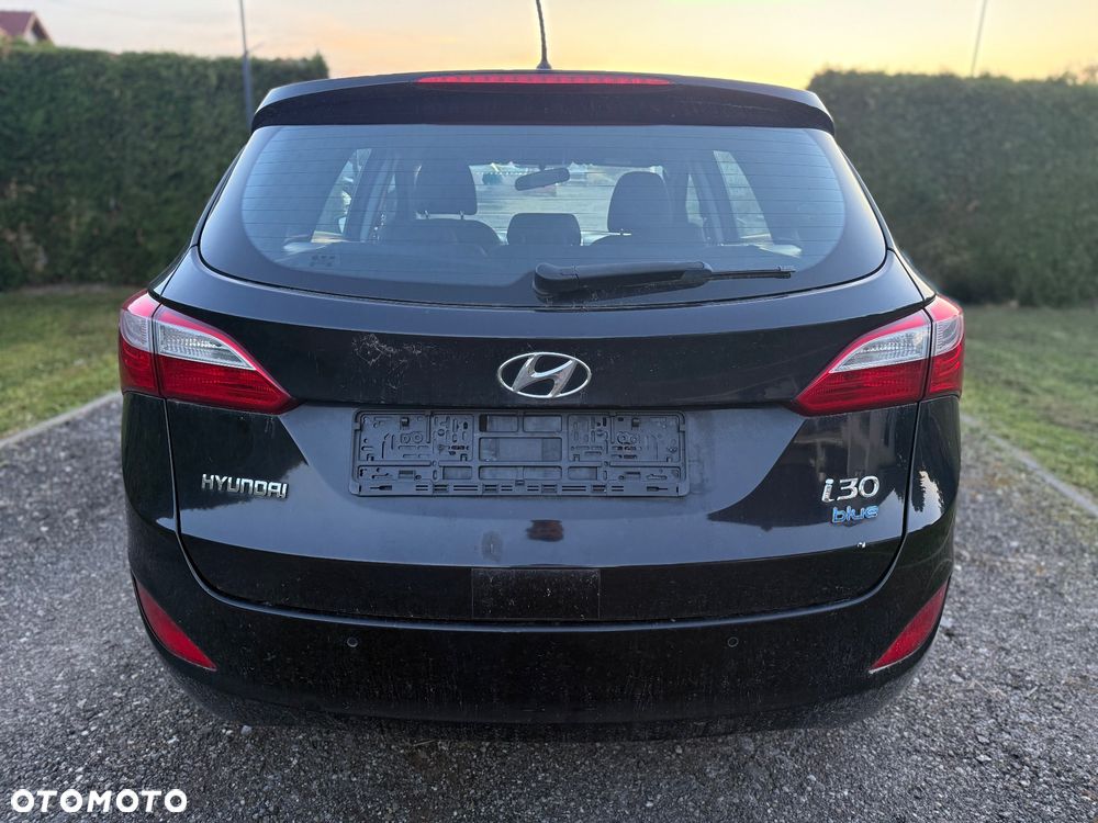 Hyundai i30 1.6 CRDi BlueDrive Classic + - 15