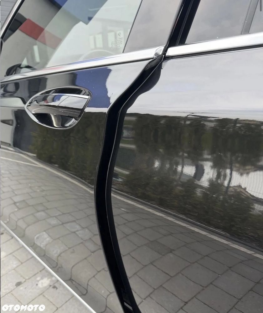 BMW Seria 7 740Li - 33
