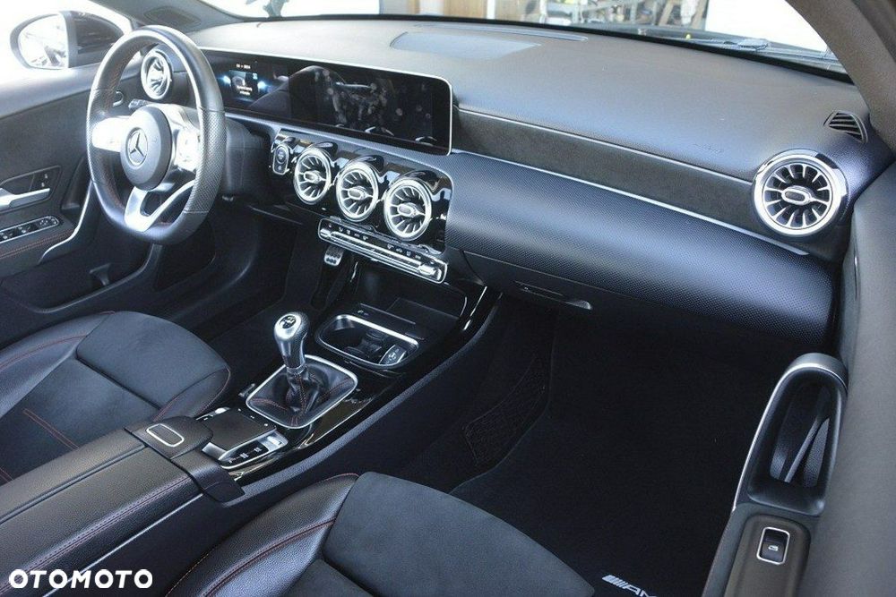 Mercedes-Benz Klasa A 180 AMG Line - 18