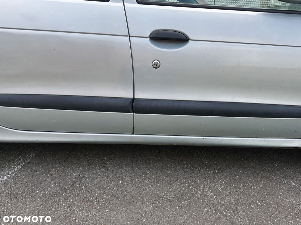 Renault Megane - 5