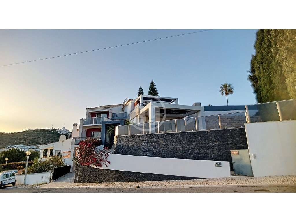 Moradia Deslumbrante com Vista Mar - Marina de Albufeira - Grande imagem: 2/60