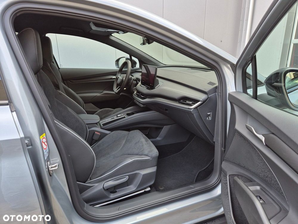 Skoda Elroq 60 63kWh Sportline - 13