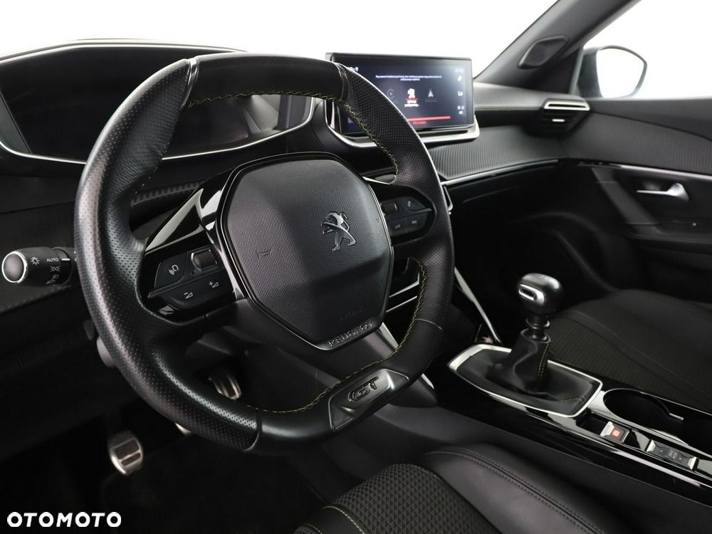 Peugeot 3008 1.2 PureTech GT S&S - 15