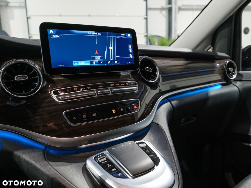 Mercedes-Benz Klasa V 300 d Avantgarde 9G-Tronic (ekstra d³) - 28