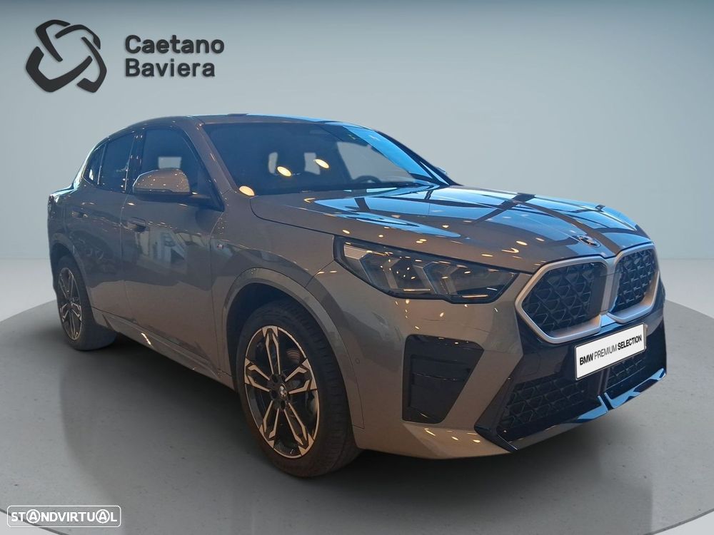 BMW X2 18 d sDrive Auto Pack M - 9