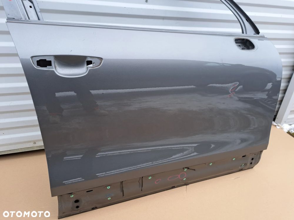 Drzwi przednie Przód Prawe Porsche Cayenne Touareg 92A 7P0831312B - 2
