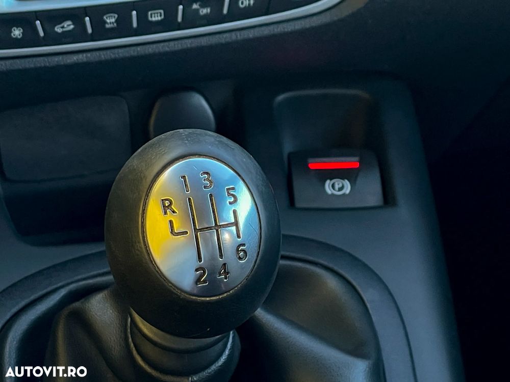 Renault Grand Scenic dCi 110 FAP Dynamique - 13