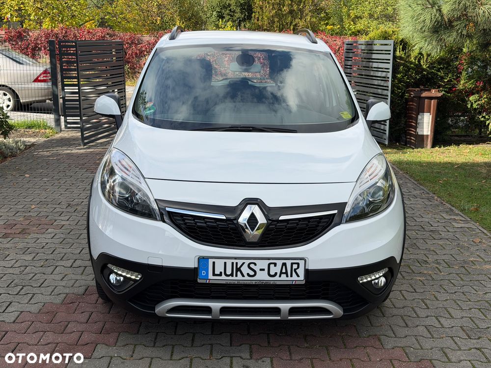 Renault Scenic dCi 110 Xmod Paris - 12
