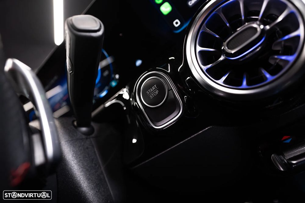 Mercedes-Benz EQA 300 4Matic AMG Line - 21