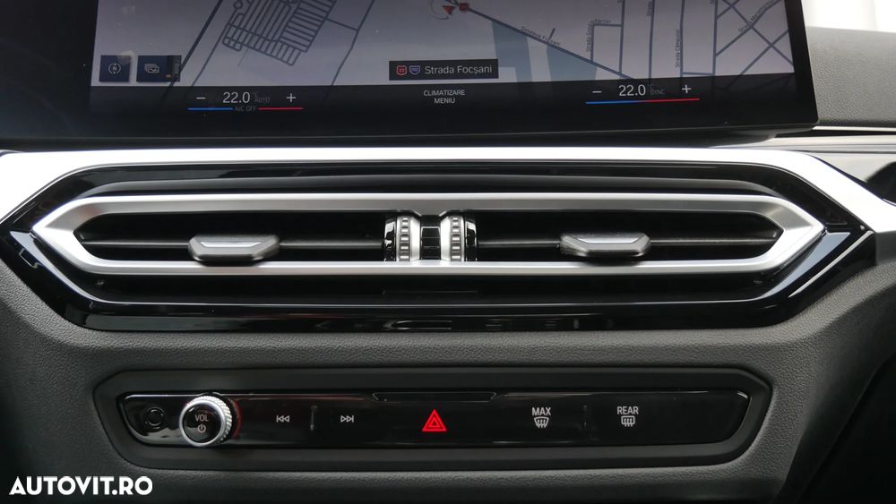 BMW Seria 3 318d Aut. Sport Line - 22