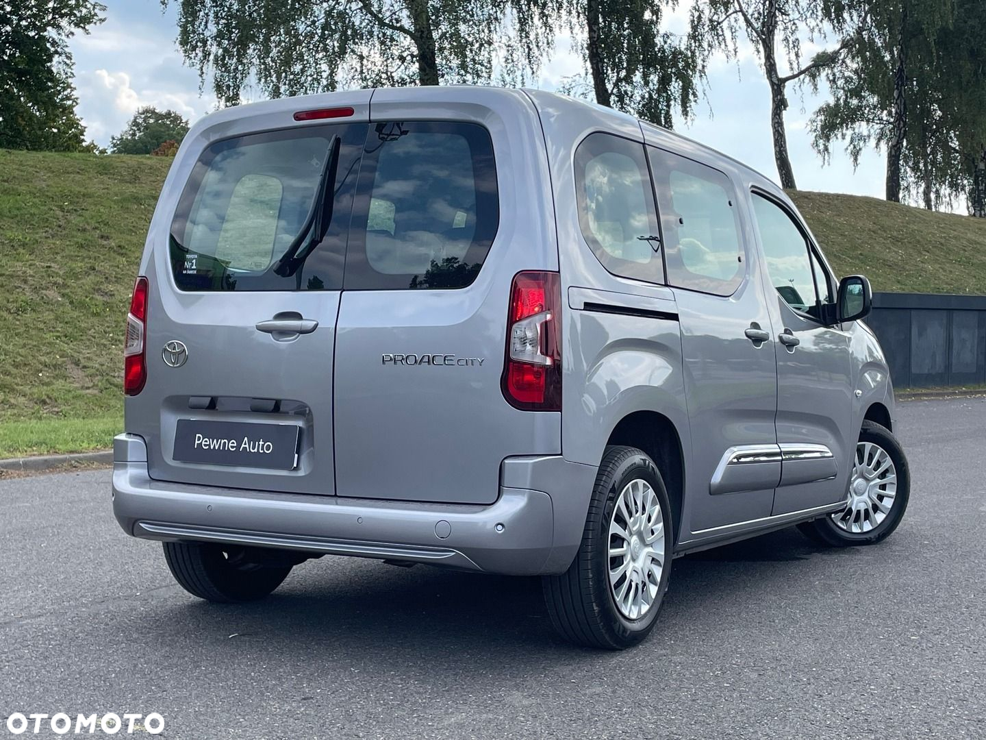 Toyota Proace City Verso 1.5 D-4D Business - 13