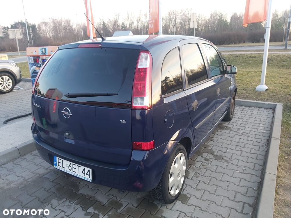 Opel Meriva 1.6 16V Cosmo - 4