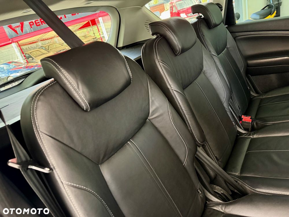 Ford S-Max 2.0 TDCi DPF Titanium X - 40