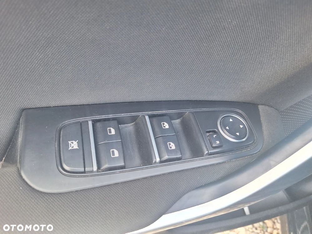 Kia Ceed 1.5 T-GDI M - 14