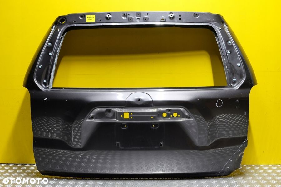 TOYOTA 4RUNNER 2014-2022 KLAPA TYŁ BAGAŻNIKA USA - 1