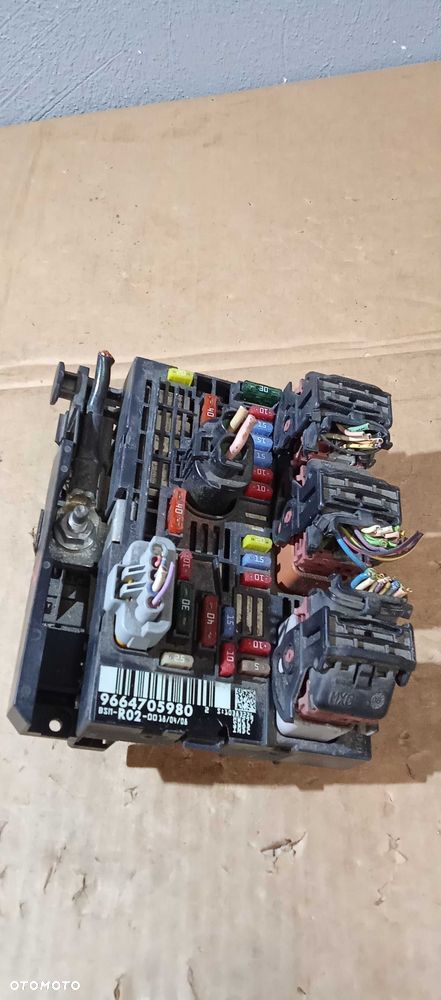 Moduł BSM Peugeot Citroen 966.470.5980 BSM R02-00 Moduł BSM Nr7 - 4