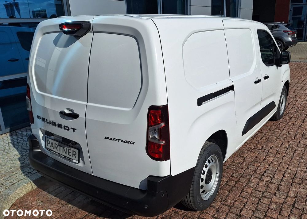 Peugeot Partner Furgon Long 950kg BlueHDi 130 KM S&S EAT8 Bogaty - 36