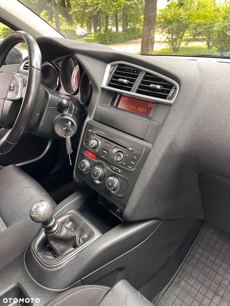 Citroën C4 e-HDi 110 Business Class - 28