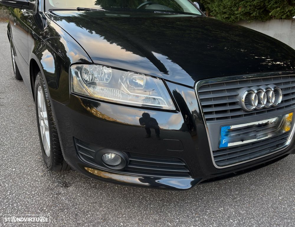 Audi A3 Sportback 1.6 TDI Attraction Business Line - 19