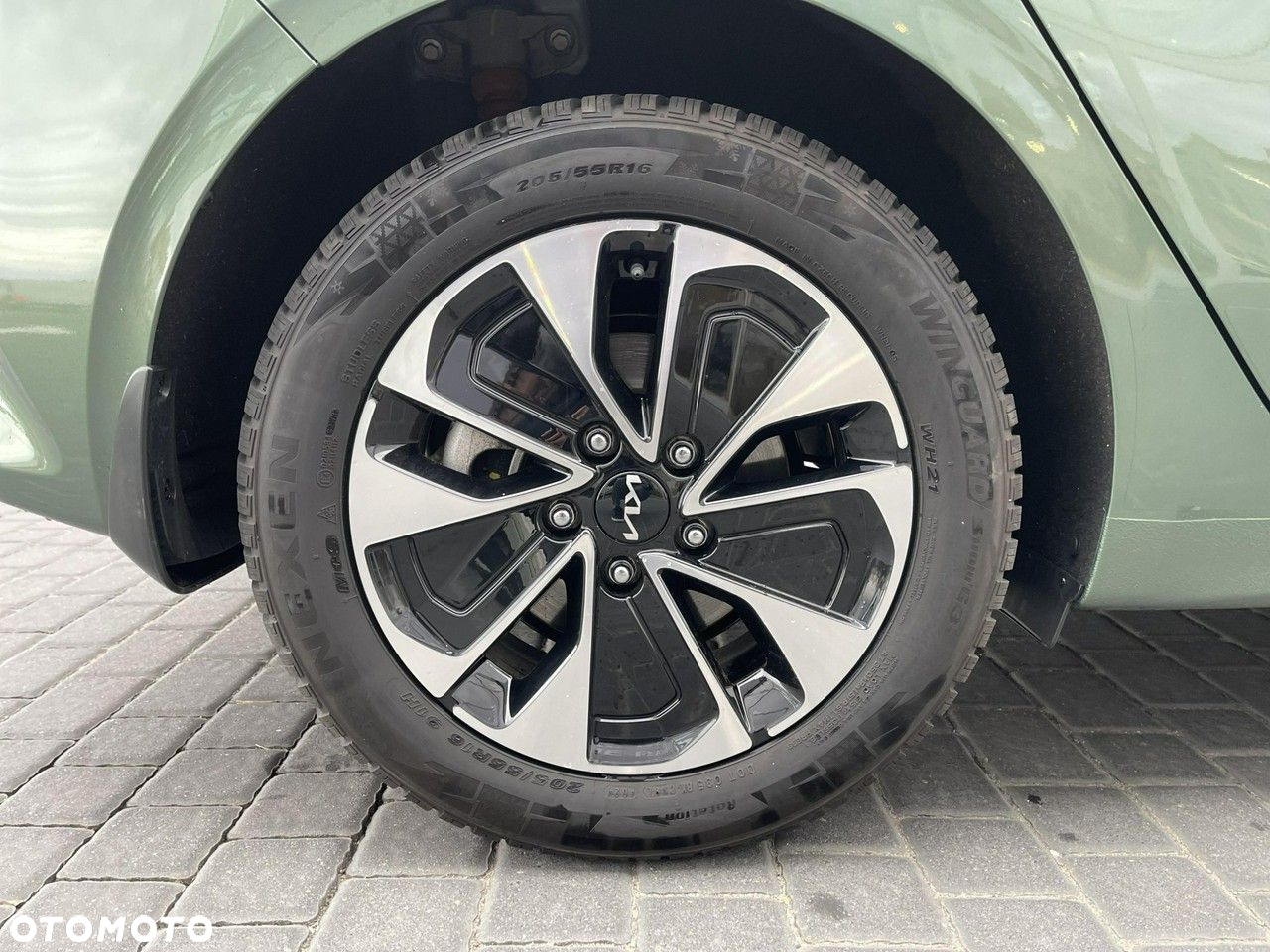 Kia Ceed 1.5 T-GDI M DCT - 12
