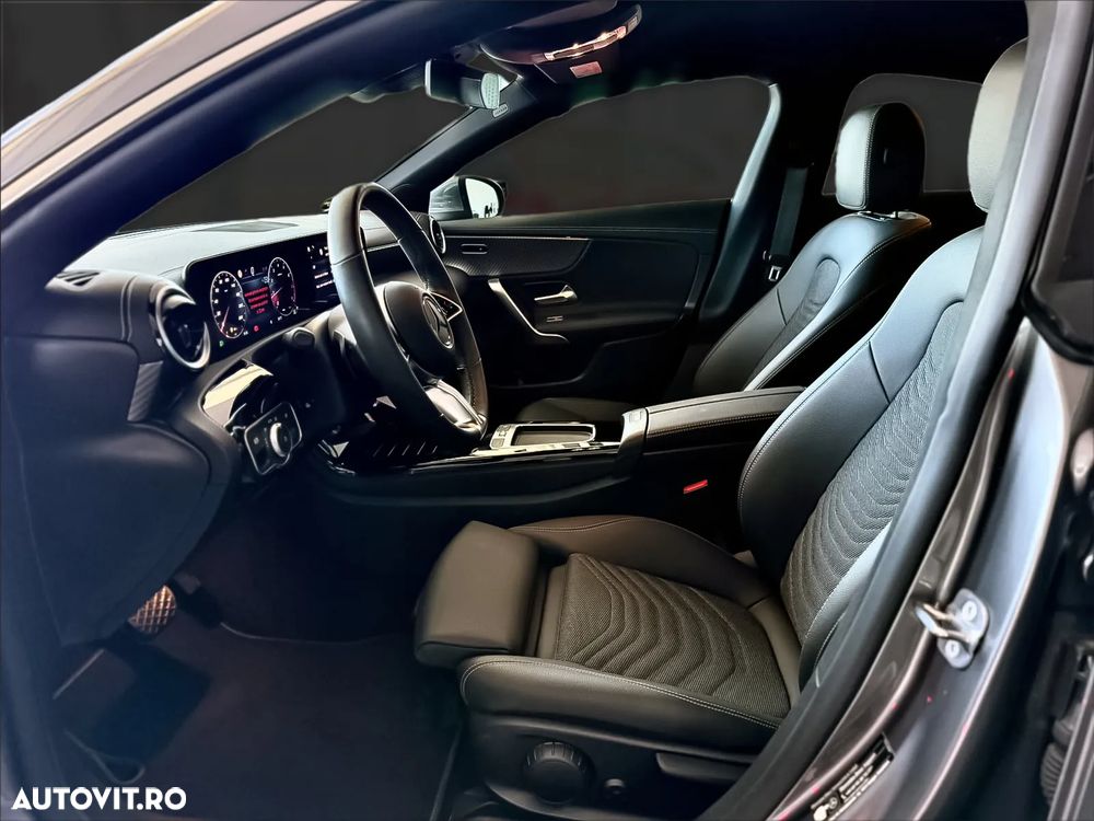 Mercedes-Benz CLA 180 7G-DCT Edition Progressive Line - 15