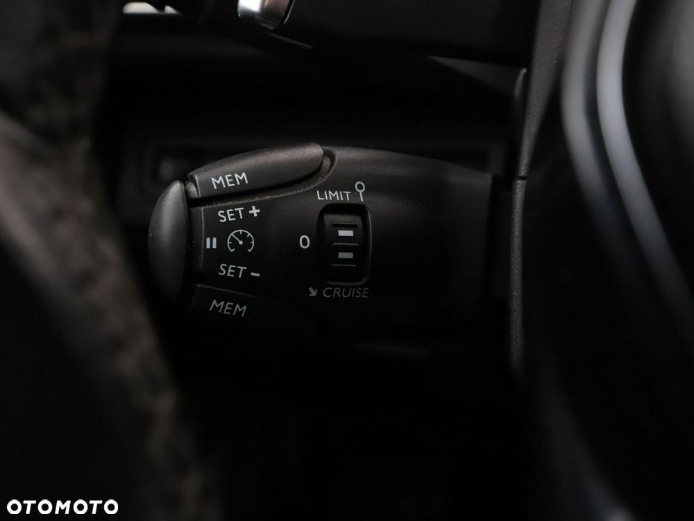Peugeot 5008 BlueHDI 130 EAT8 Active Business-Paket - 33