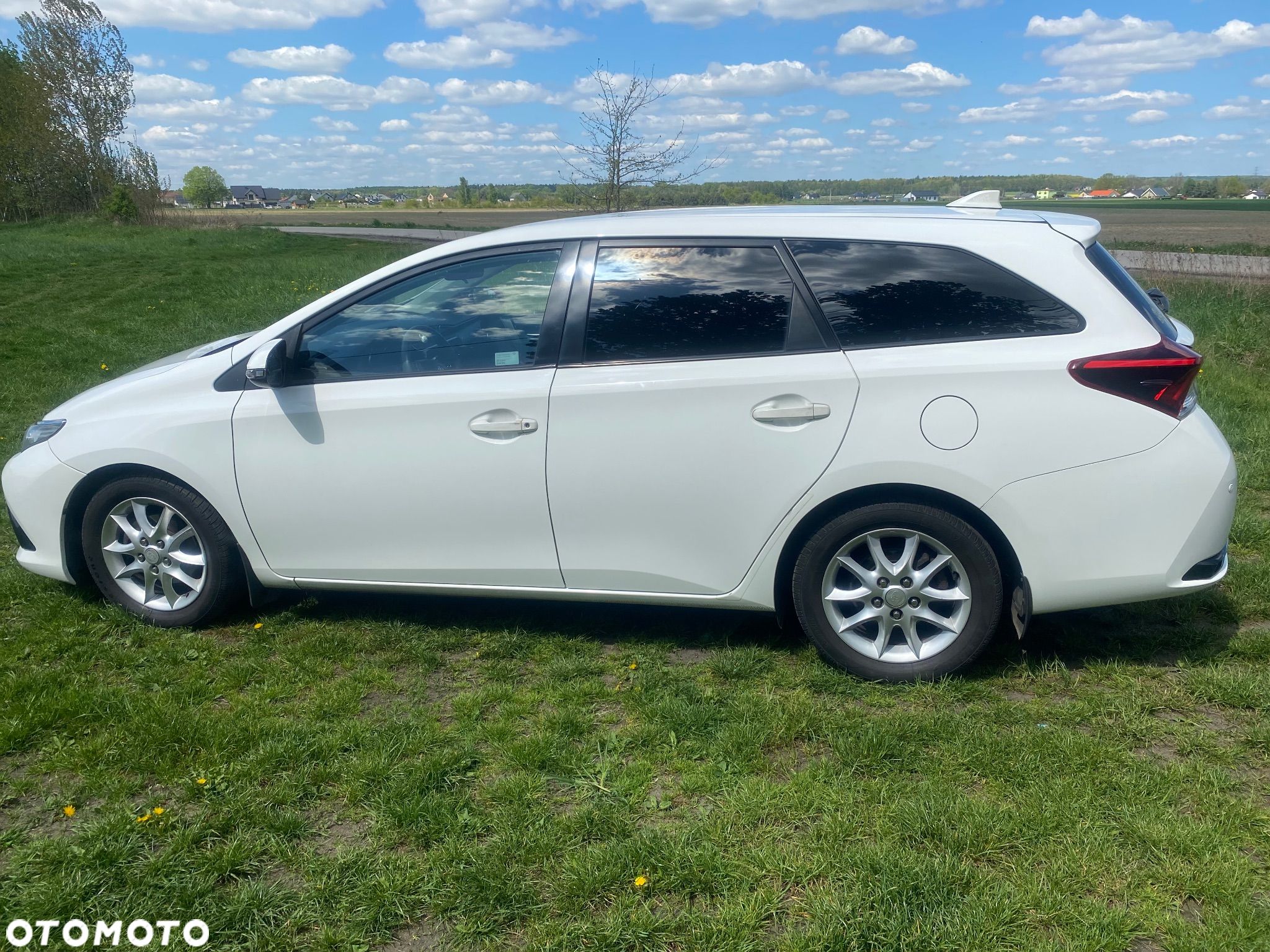 Toyota Auris 1.4 D-4D Life - 1