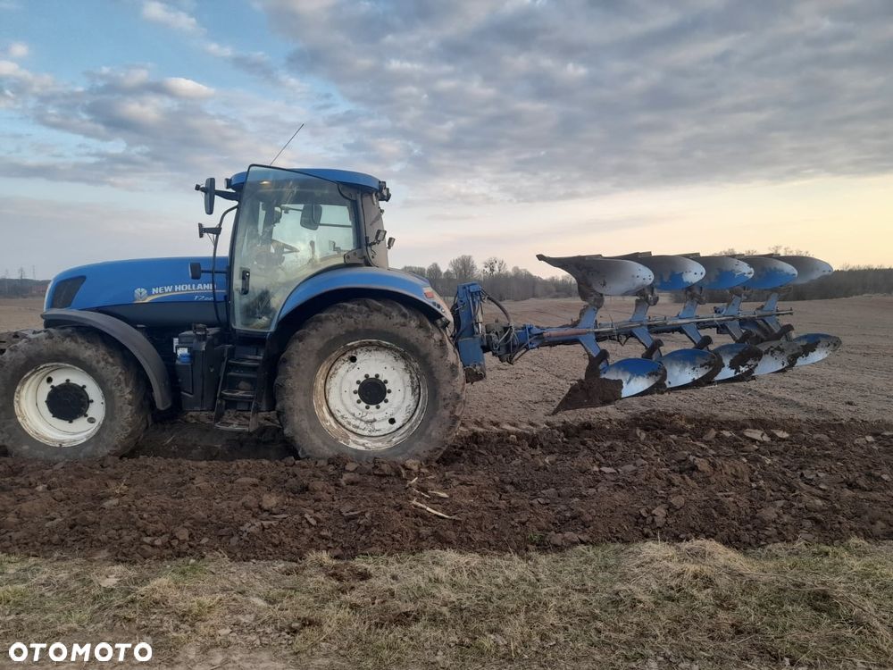 New Holland T7.220 * PowerCommand * PowerShift * - 13