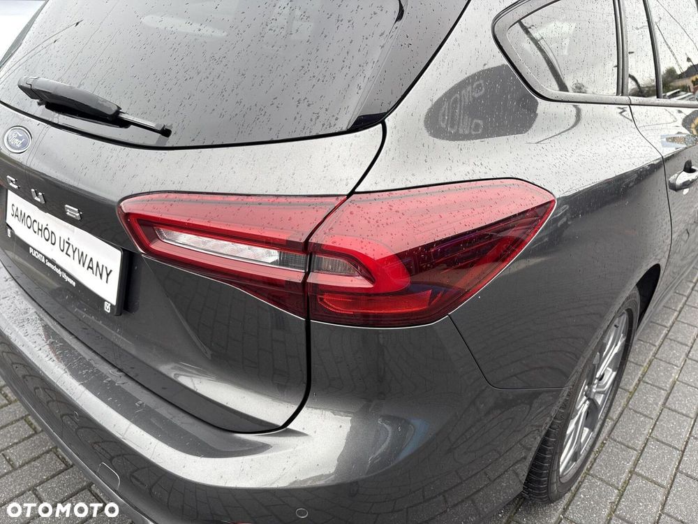 Ford Focus - 33