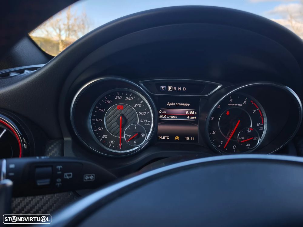 Mercedes-Benz A 45 AMG 4-Matic - 2