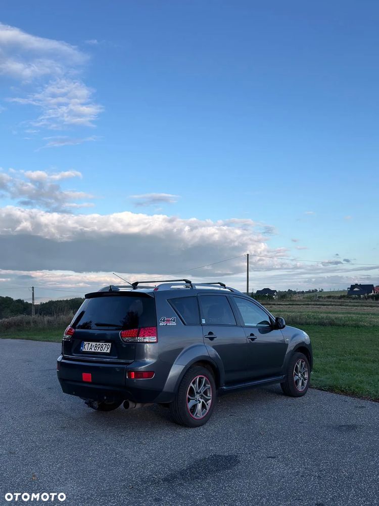 Citroën C-Crosser 2.2 HDi Exclusive - 1