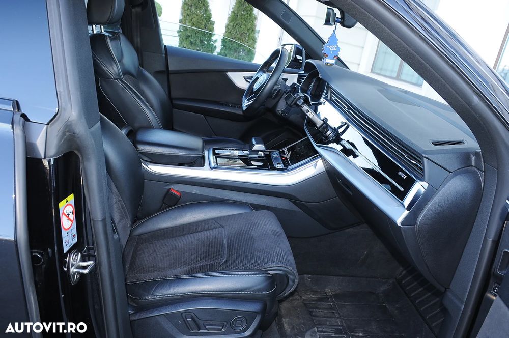 Audi Q8 50 TDI quattro Tiptronic - 28