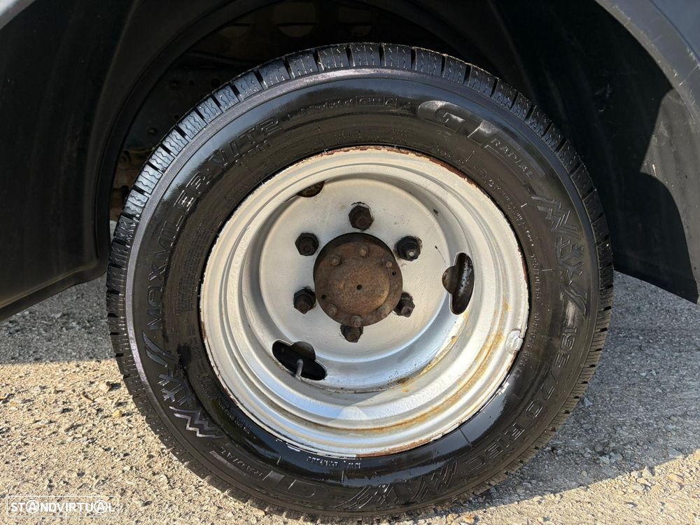 Toyota Dyna 3.0 D-4D - 11