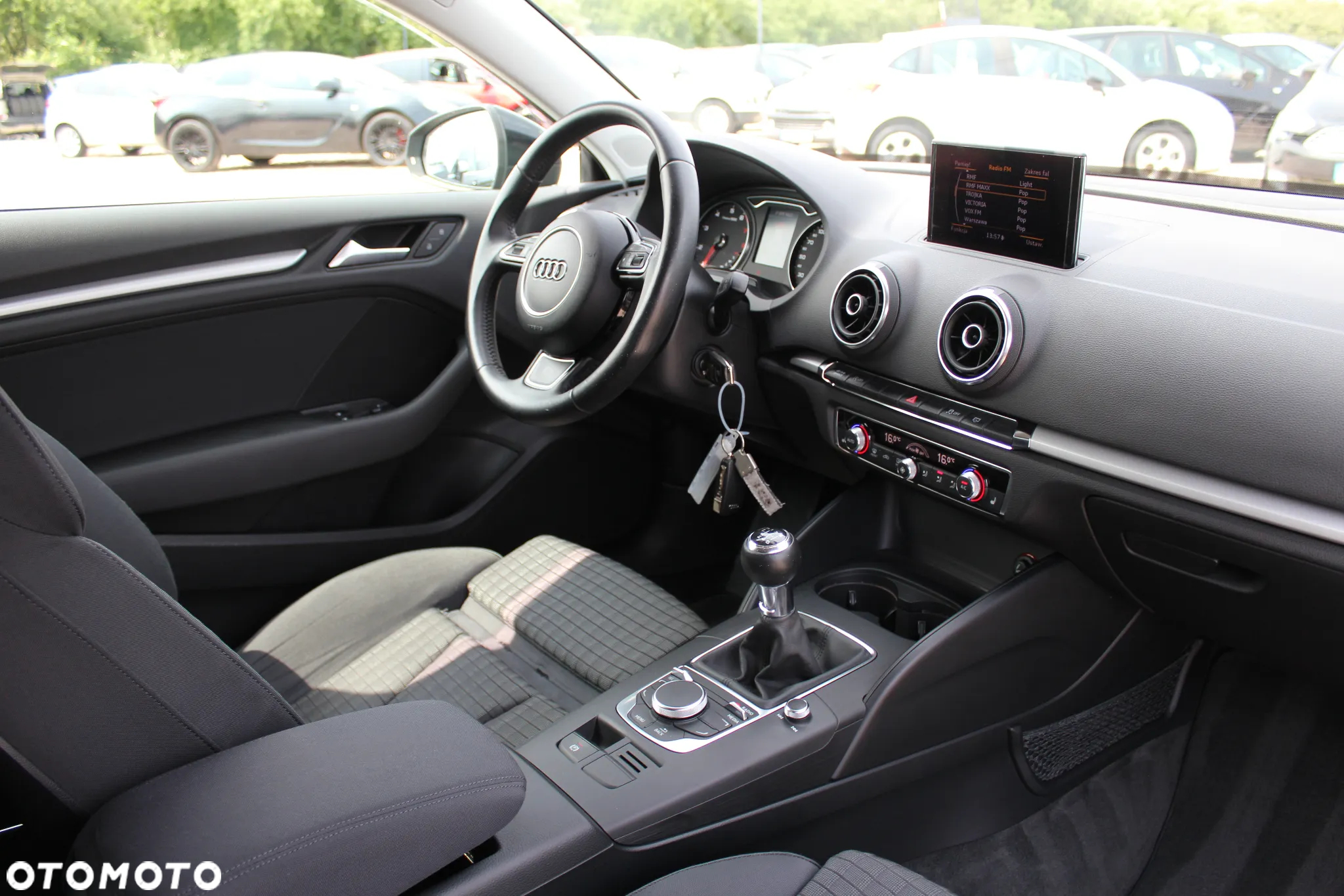 Audi A3 1.4 TFSI S line Sportpaket - 23