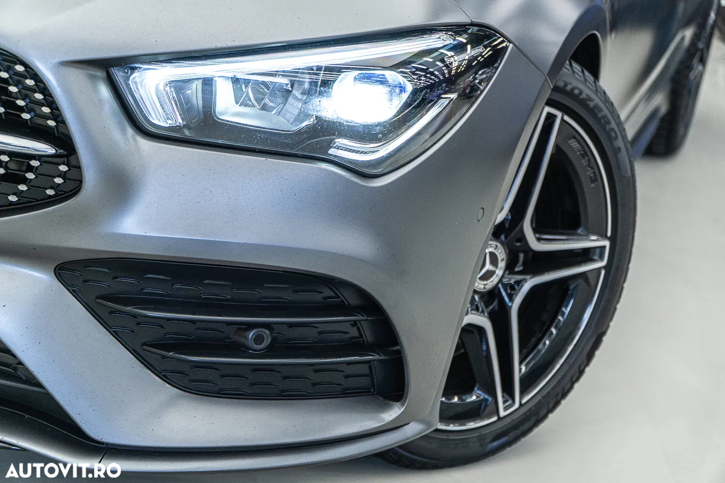 Mercedes-Benz CLA 200 7G-DCT AMG Line - 35