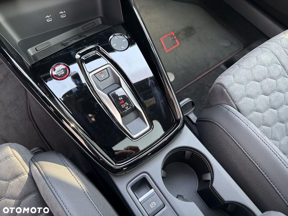 Audi RS3 Limousine - 15