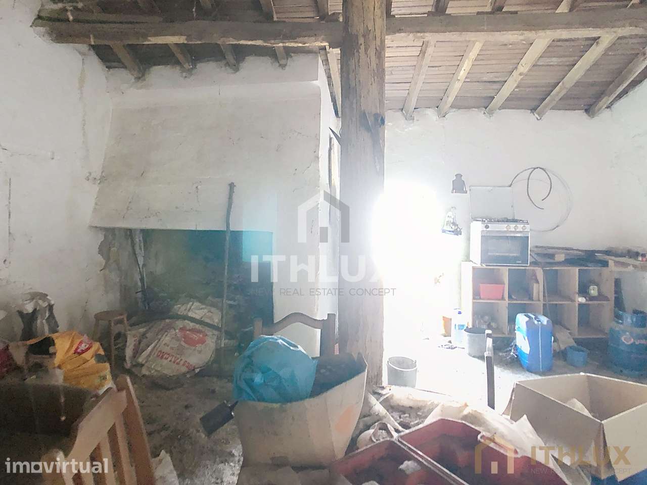 Quintinha com casa para recuperar em São Gregório,  Arraiolos - Grande imagem: 4/15