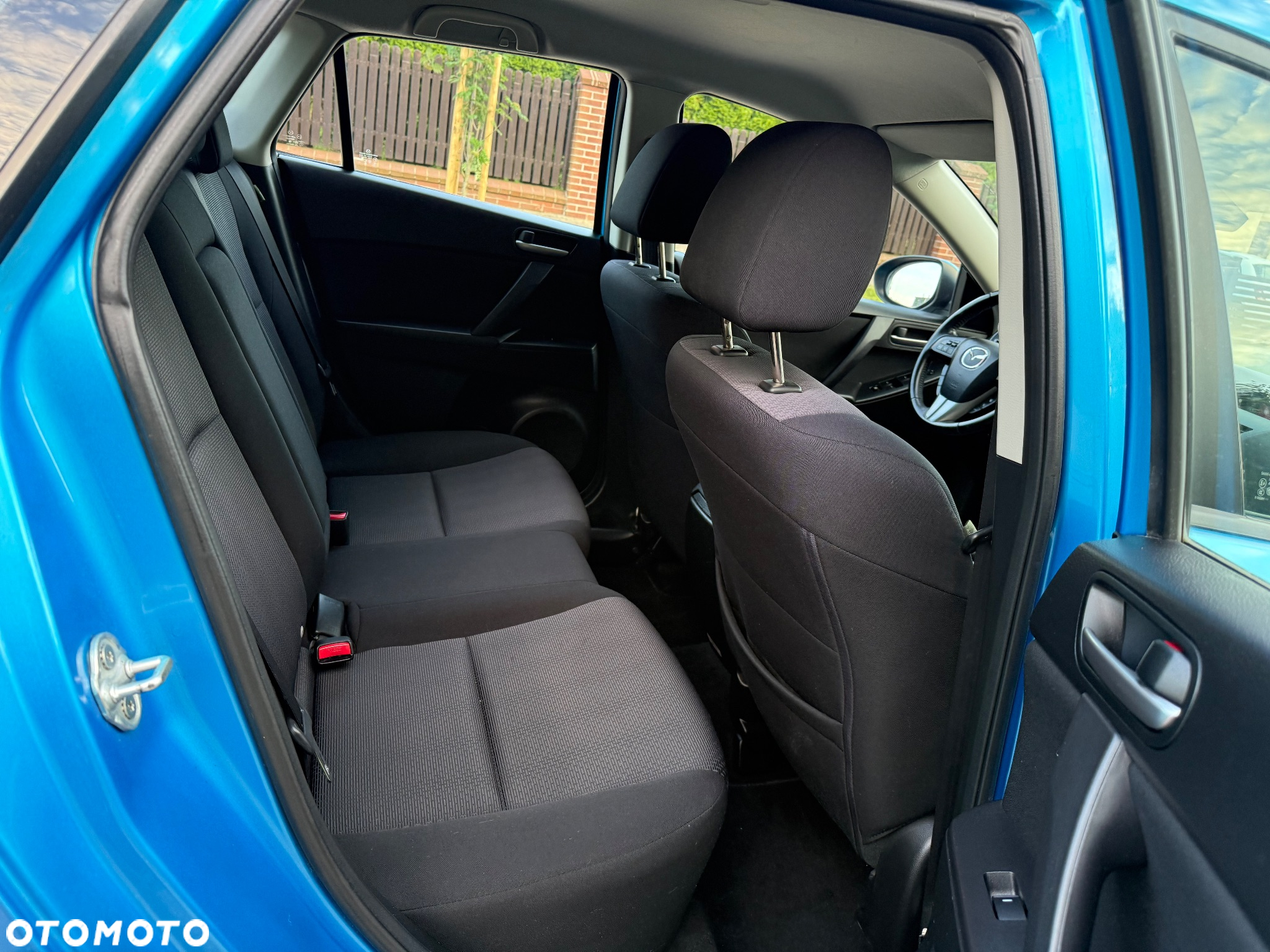 Mazda 3 - 15