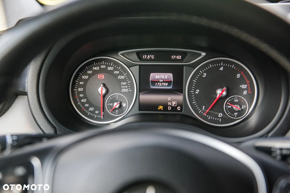 Mercedes-Benz Klasa B 200 (CDI) d 4-Matic - 14