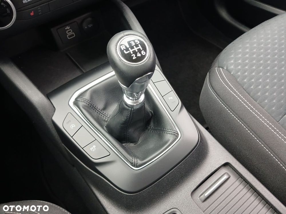 Ford Kuga - 18