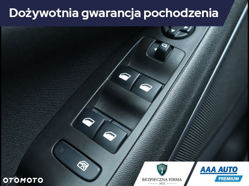 Opel Crossland X - 22