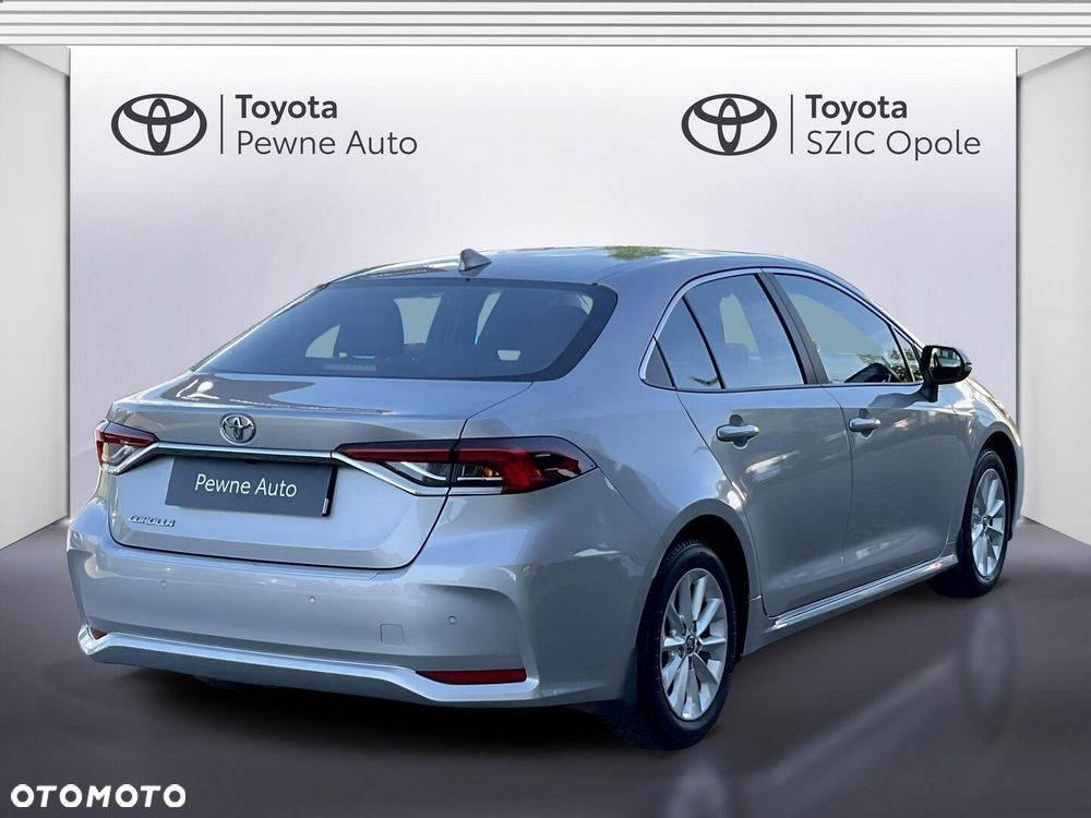 Toyota Corolla - 5