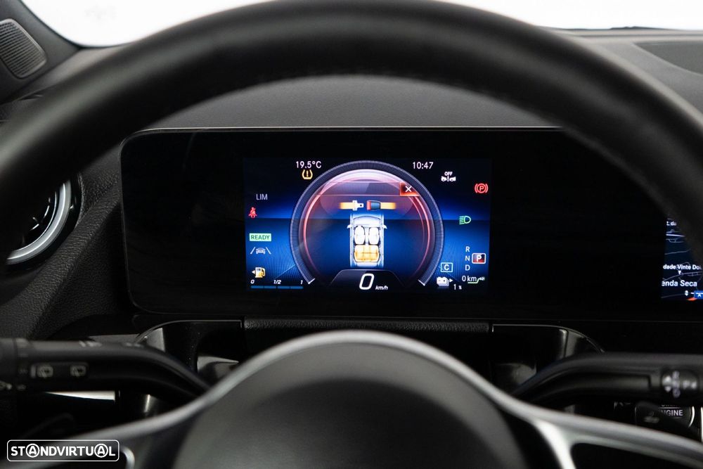 Mercedes-Benz GLA 250 e Progressive - 27